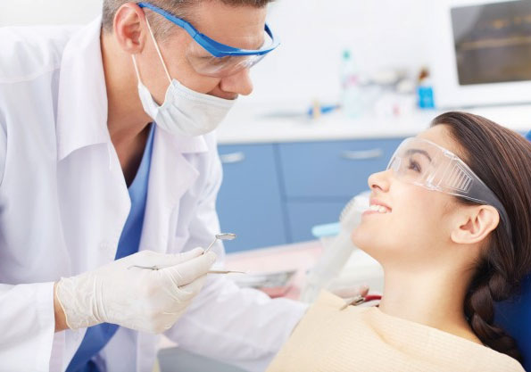 ¿Puedo ponerme Ortodoncia si tengo Implantes dentales?